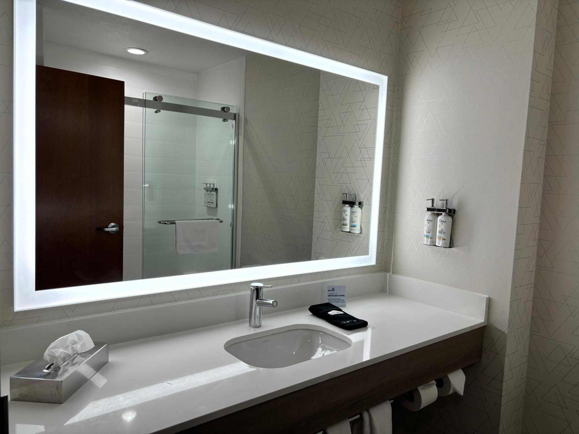 Holiday Inn Express Hotel And Suites Saint Robert By Ihg Exterior foto