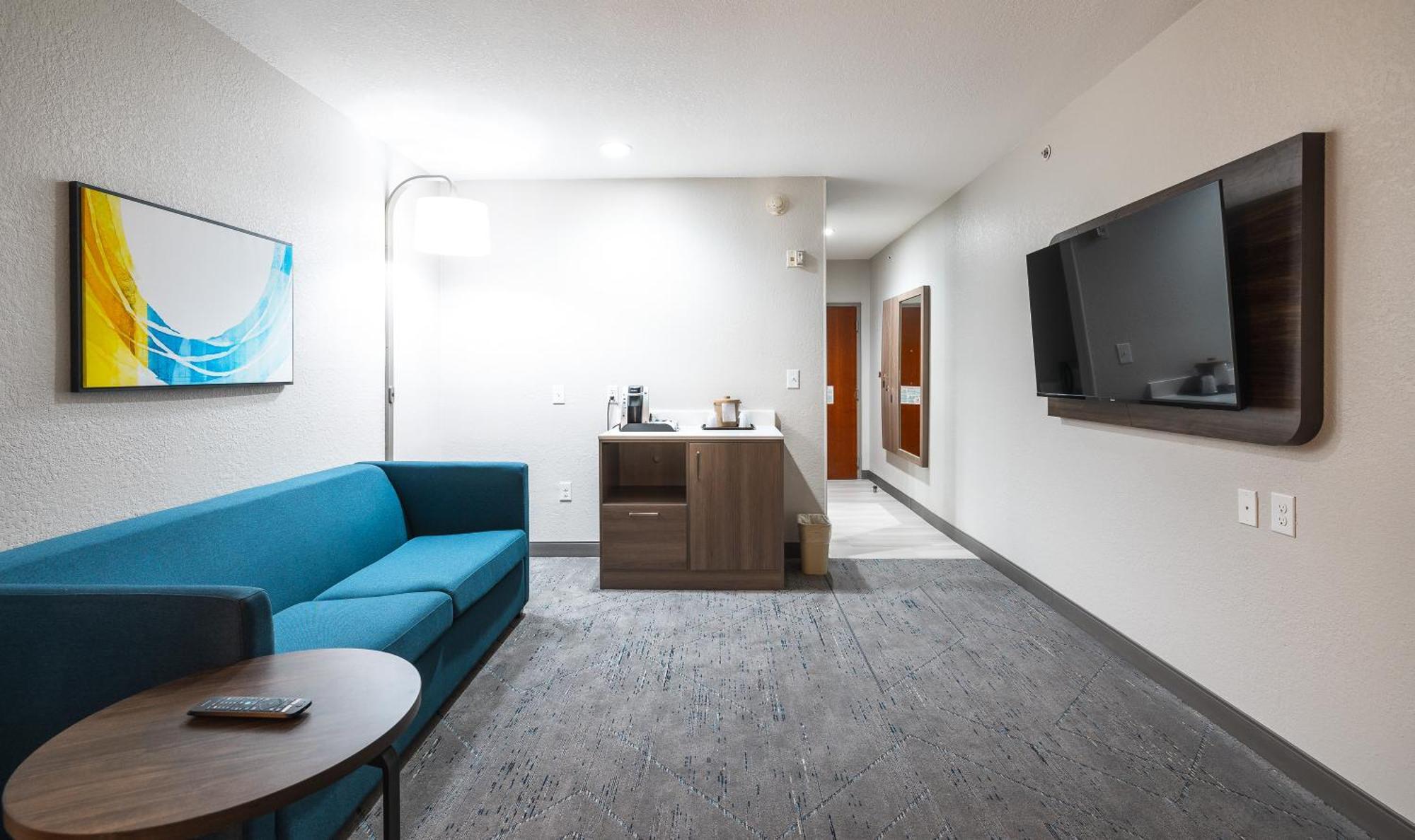Holiday Inn Express Hotel And Suites Saint Robert By Ihg Exterior foto