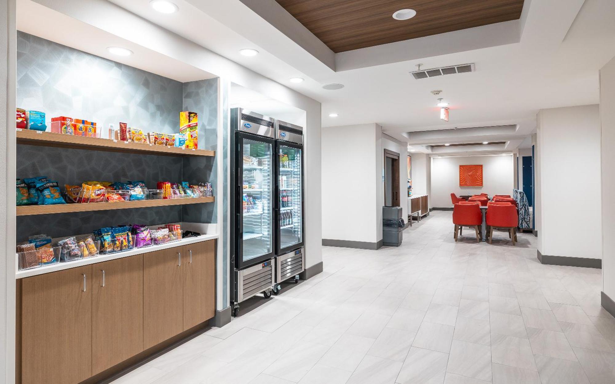 Holiday Inn Express Hotel And Suites Saint Robert By Ihg Exterior foto