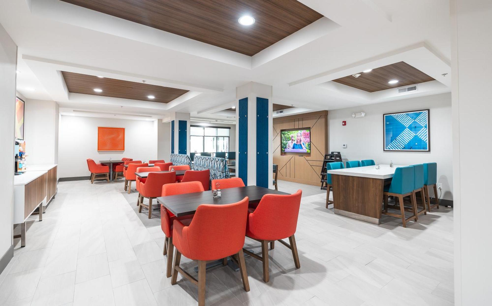 Holiday Inn Express Hotel And Suites Saint Robert By Ihg Exterior foto